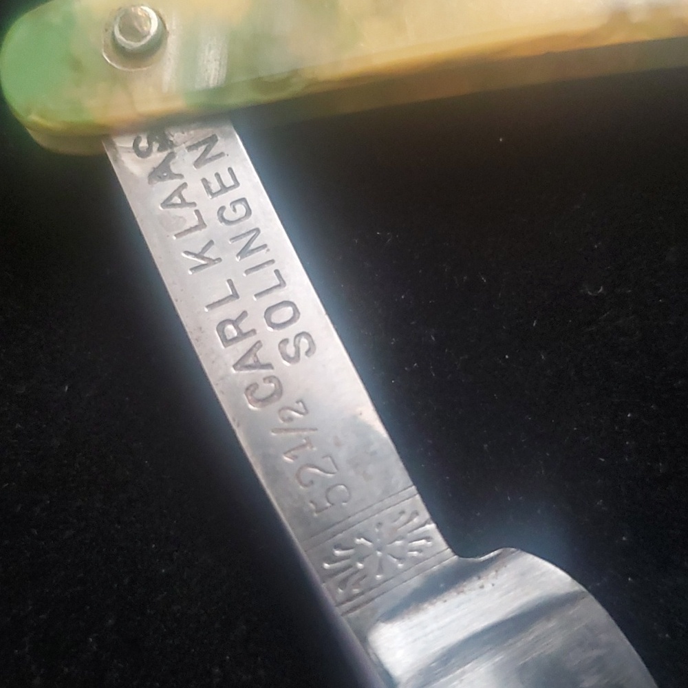 VINTAGE CARL KLAAS STRAIGHT RAZOR MADE IN GERMANY - Picture 2 of 7